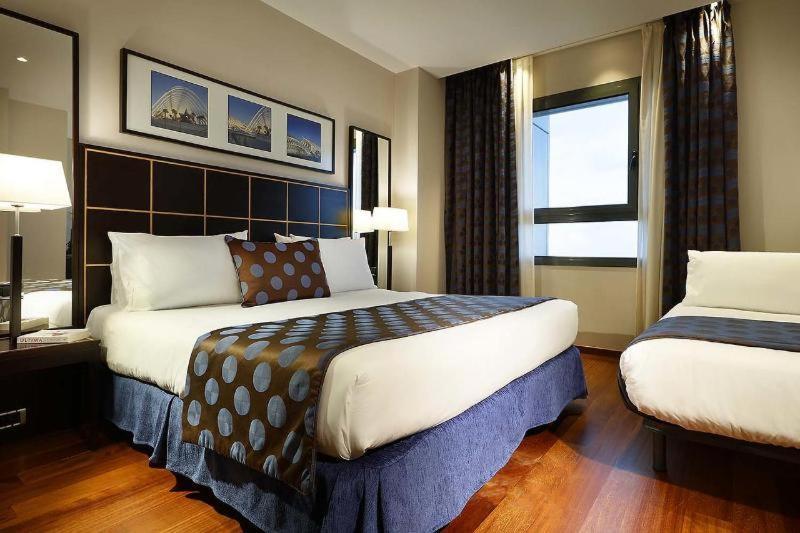 Eurostars Gran Valencia Hotel Phòng bức ảnh